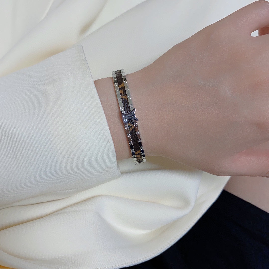 18K Louis Vuitton Leather Vintage Bracelet