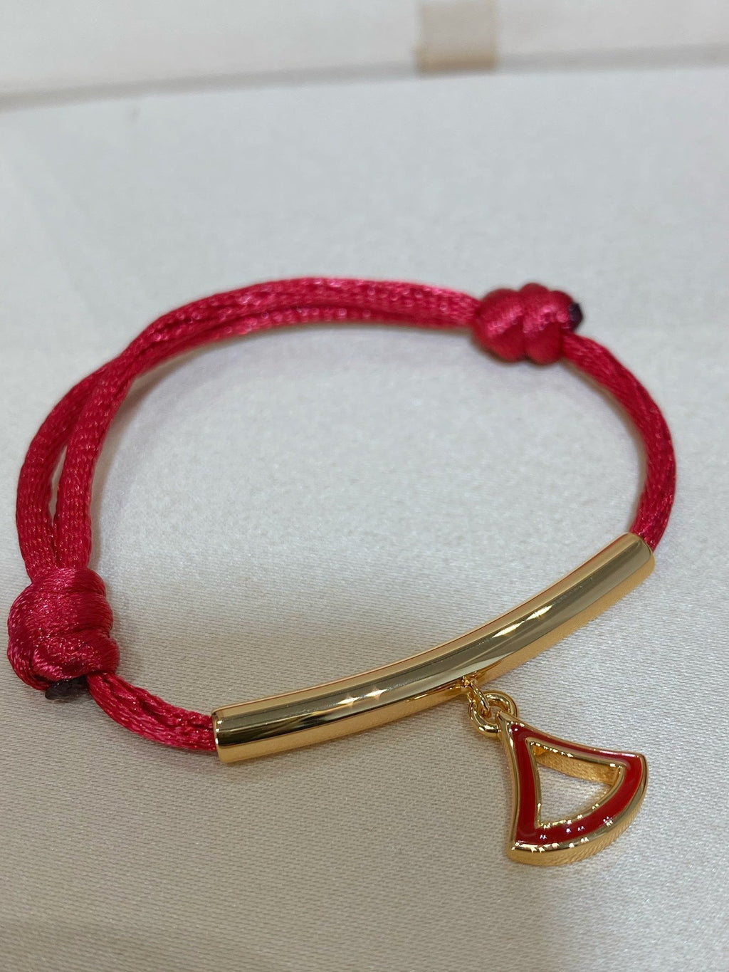 Bvlgari 1 Motif Lucky Red Bracelet Gold